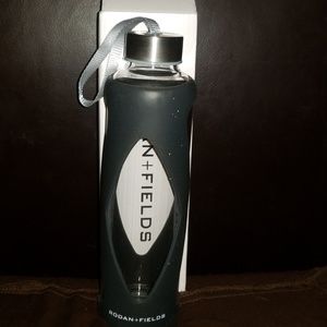 Rodan and Fields Glass Water Bottle
